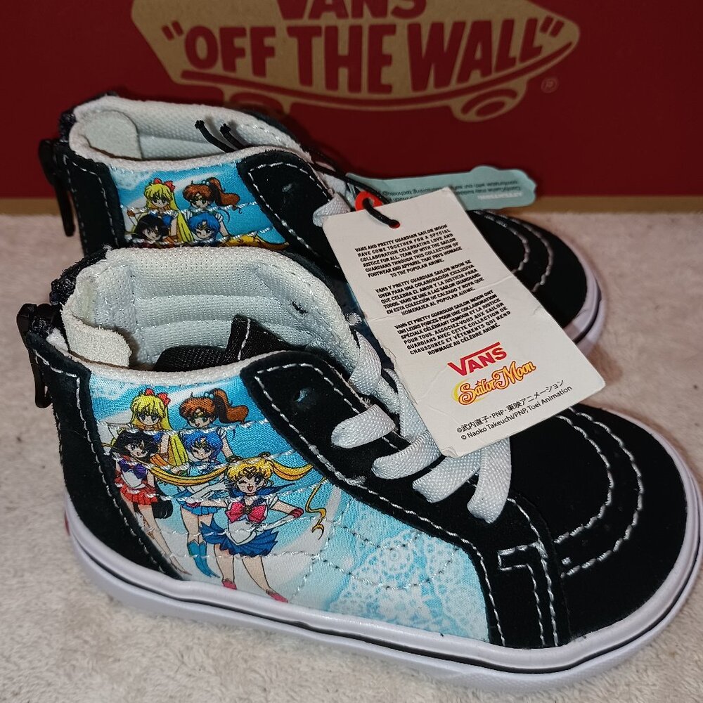 Vans X Sailor Moon Toddler 4.5 Comfycush Sk8-Hi VN0A4U1RSKQ